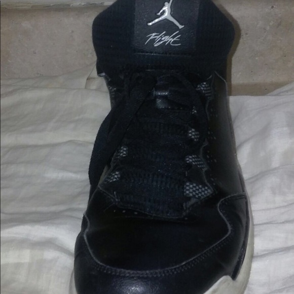 10.5 Jordan Flight Sneakers - Picture 2 of 4